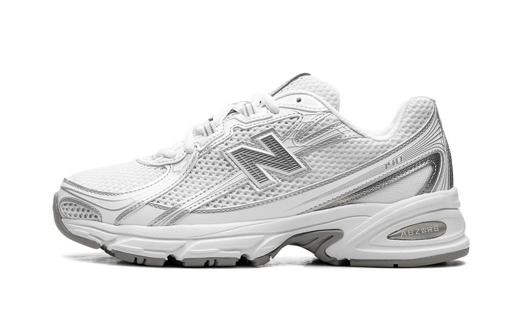 NEW BALANCE
740
"WHITE SILVER"