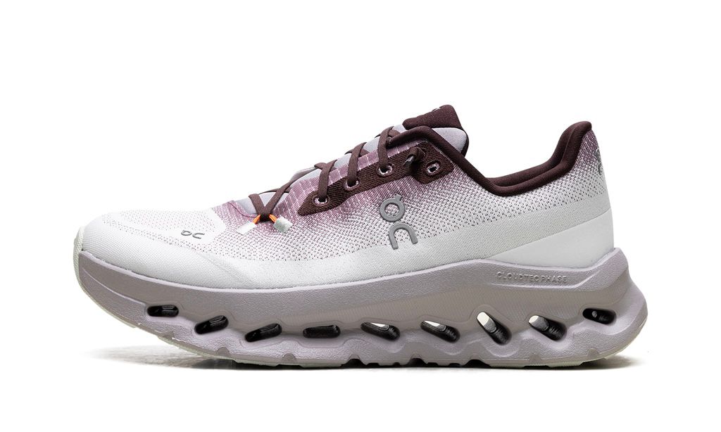 ON RUNNING
CLOUDTILT 
"QUARTZ PEARL"