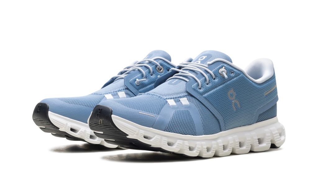 ON RUNNING
CLOUD 6
"CHAMBRAY WHITE"