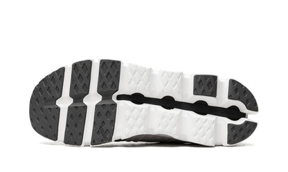 ON RUNNING
CLOUDSWIFT 3
"ALLOY | GLACIER"