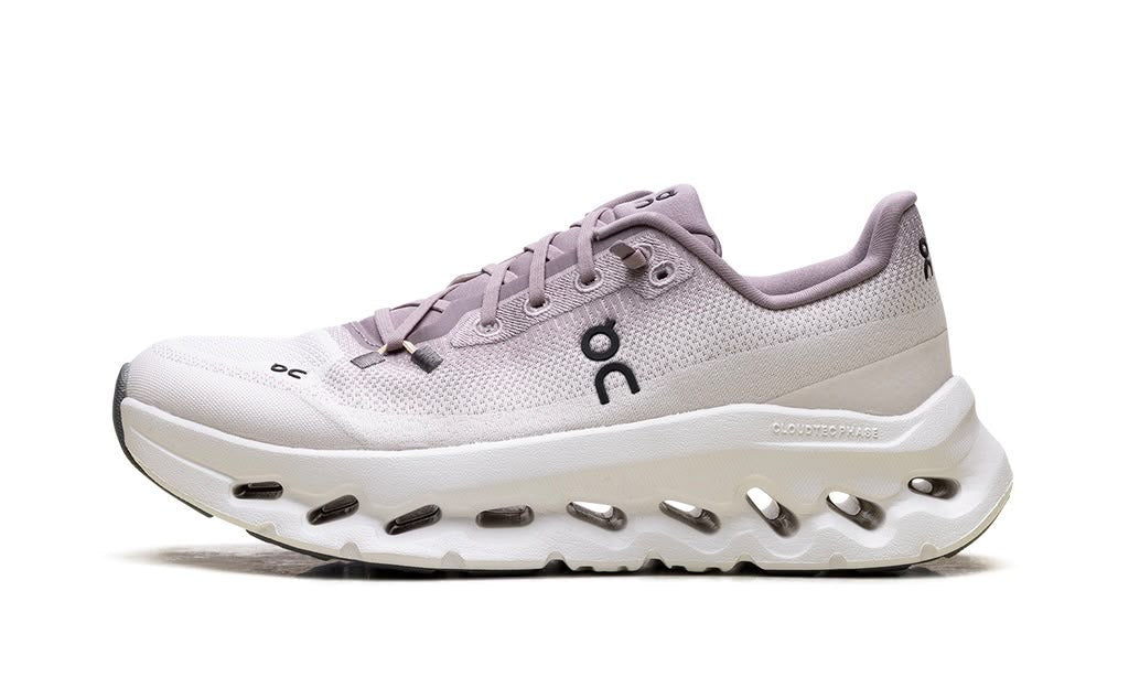 ON RUNNING
CLOUDTILT WMNS
"HERON DEW"