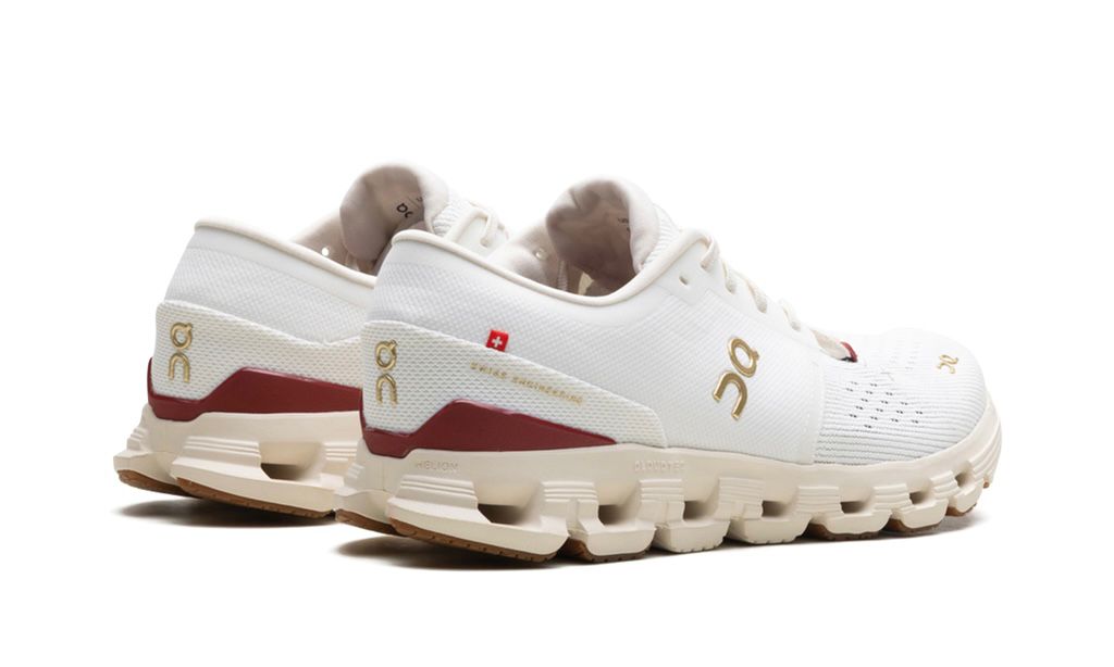 ON RUNNING
CLOUD X 4
"YEAR OF THE SNAKE"