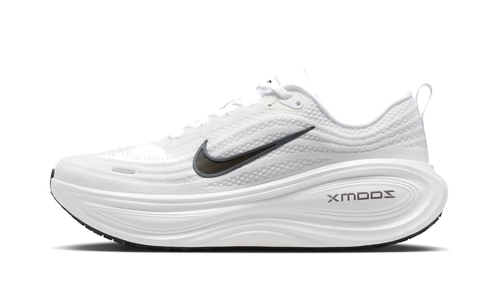 NIKE
VOMERO PLUS
"WHITE"