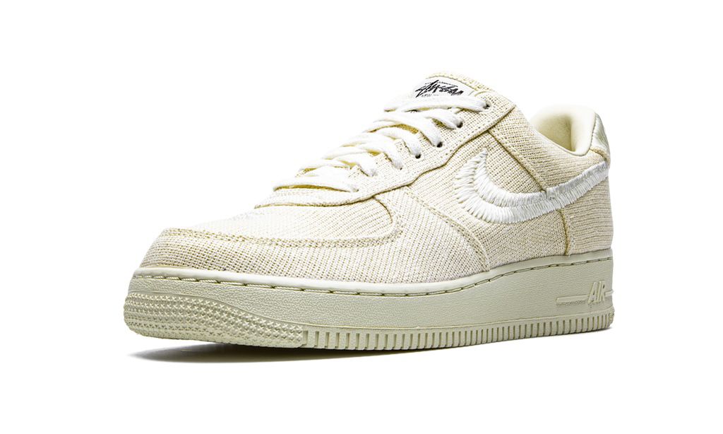NIKE
AIR FORCE 1 LOW
"STUSSY - FOSSIL"
