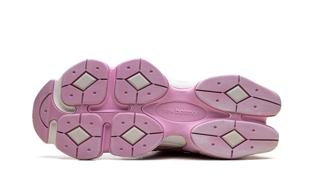 NEW BALANCE
9060
"ASOS EXCLUSIVE PINK OVERDYE"