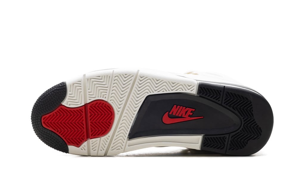 JORDAN
AIR JORDAN 4
"FLIGHT CLUB"
