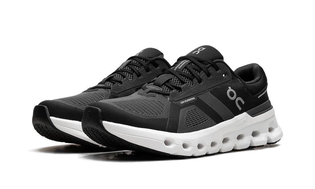 ON RUNNING
CLOUDRUNNER 2
"ECLIPSE | BLACK"