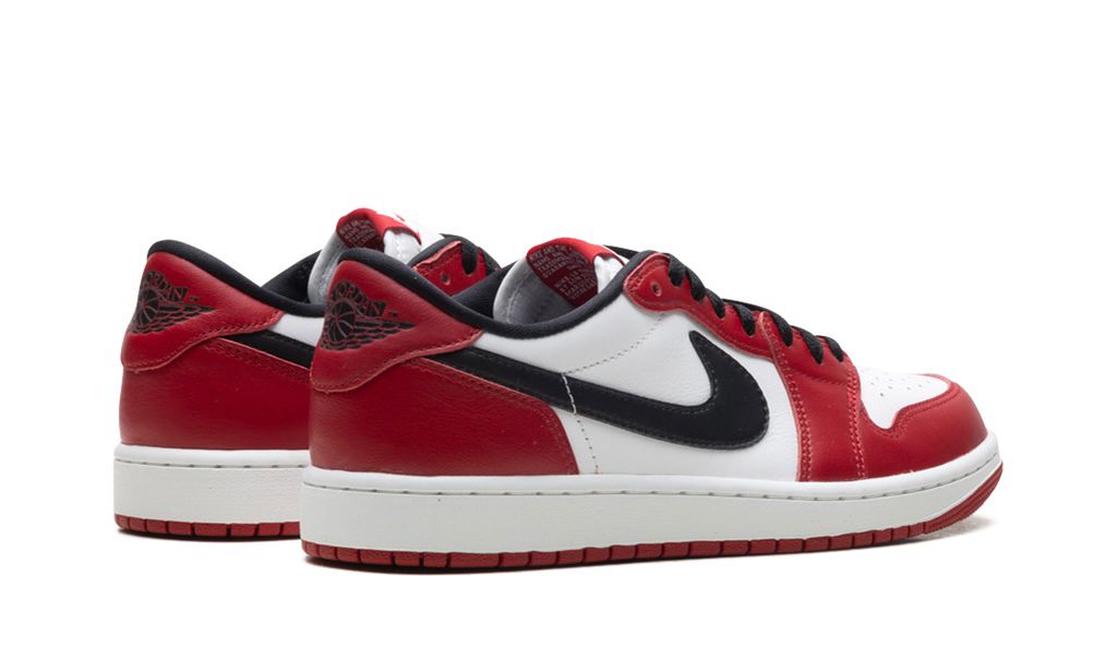 AIR JORDAN 1 LOW OG
"CHICAGO (2025)"