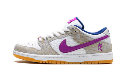 NIKE
SB DUNK
"RAYSSA LEAL"