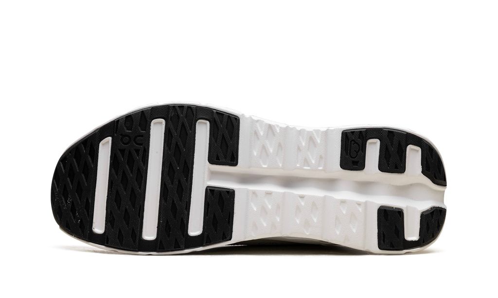 ON RUNNING
CLOUDTILT 2
"LOEWE - SAND WHITE"