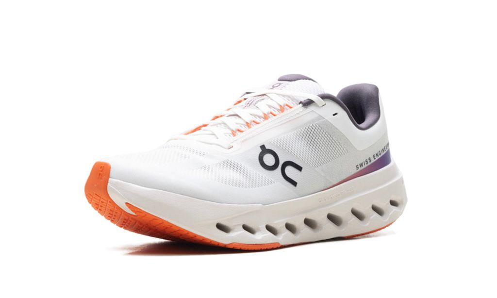 ON RUNNING
CLOUDSURFER
"WHITE"