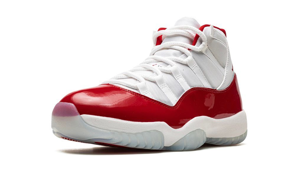 AIR JORDAN 11
"CHERRY 2022"