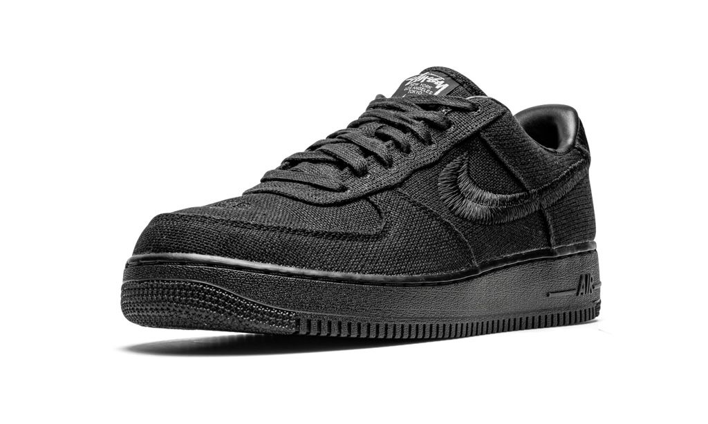 NIKE
AIR FORCE 1 LOW
"STUSSY - BLACK"