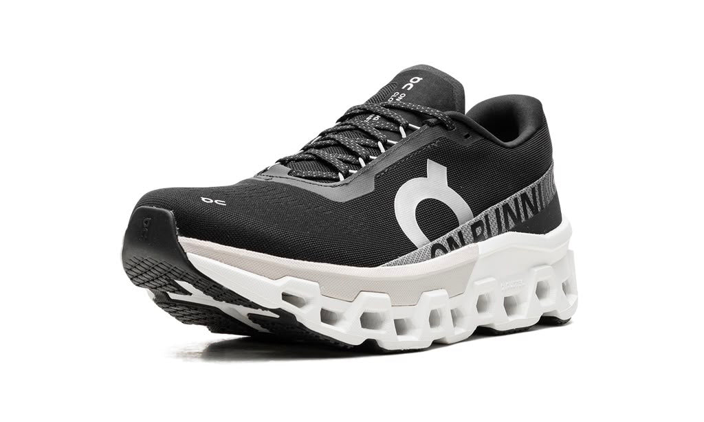 ON RUNNING
CLOUD MONSTER 2
"BLACK/WHITE"