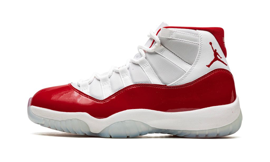 AIR JORDAN 11
"CHERRY 2022"