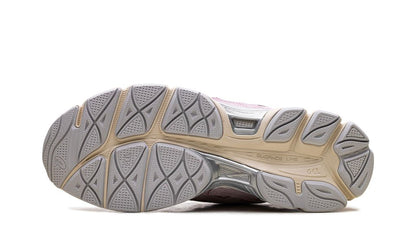 ASICS
GEL-NYC
"ROSE WATER"