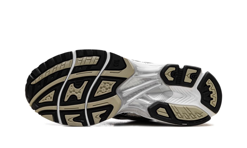 ASICS
GEL-KAYANO 14
"BIRCH PURE SILVER"