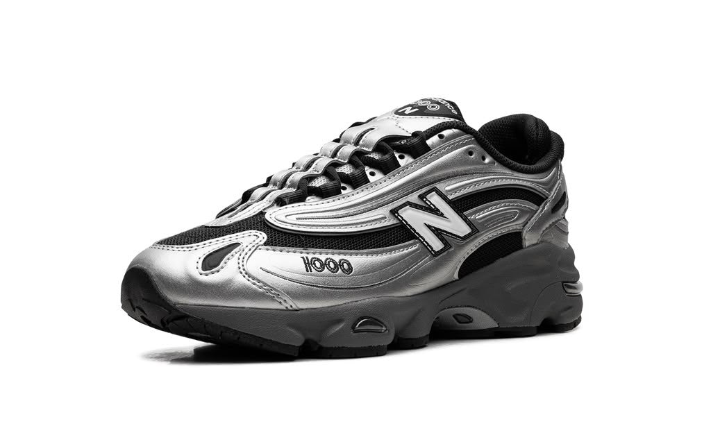 NEW BALANCE
1000
"BLACK SILVER METALLIC"