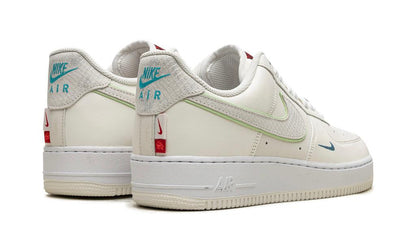 NIKE
AIR FORCE 1
"YEAR OF THE DRAGON"