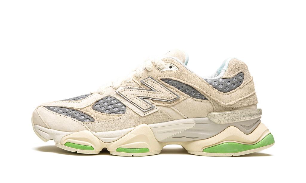 NEW BALANCE
9060
"BRICKS AND WOOD"