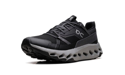 ON RUNNING
CLOUDHORIZON
"BLACK ALLOY"