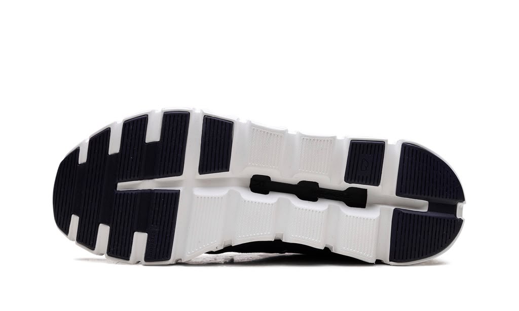 ON RUNNING
CLOUD 6
"MIDNIGHT WHITE"