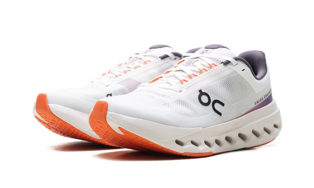 ON RUNNING
CLOUDSURFER
"WHITE"