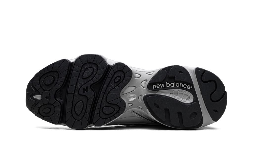 NEW BALANCE
1000
"REFLECTIVE PACK - RAINCLOUD"