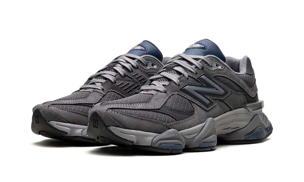 NEW BALANCE
9060
"CASTLEROCK"