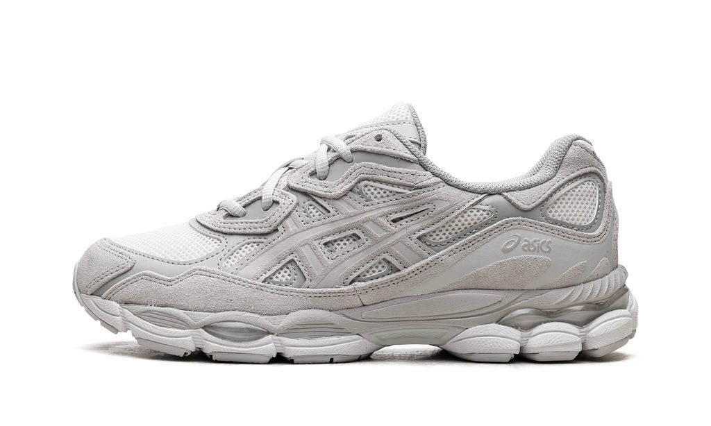 ASICS
GEL-NYC
"CREAM CLOUD GREY"