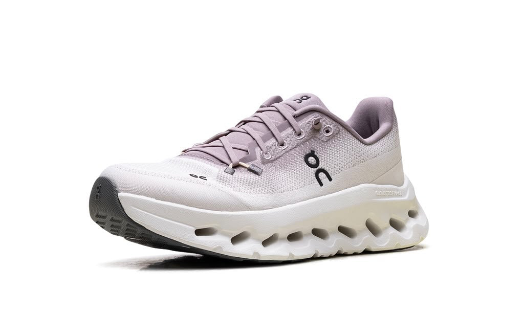 ON RUNNING
CLOUDTILT WMNS
"HERON DEW"