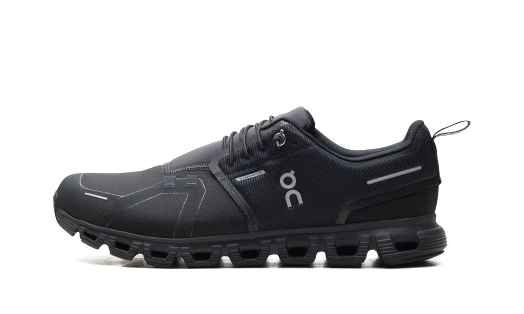 ON RUNNING
CLOUD 6 WP
"BLACK BLACK"