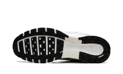 NIKE
P-6000
"COCONUT MILK"