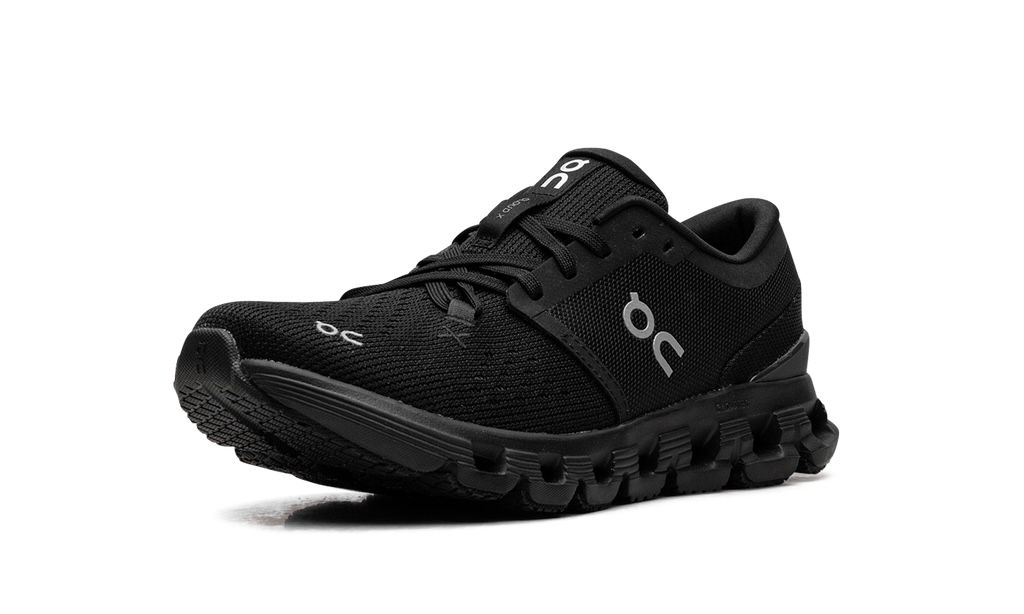 ON RUNNING
ON CLOUD X 4 
"BLACK ECLIPSE"