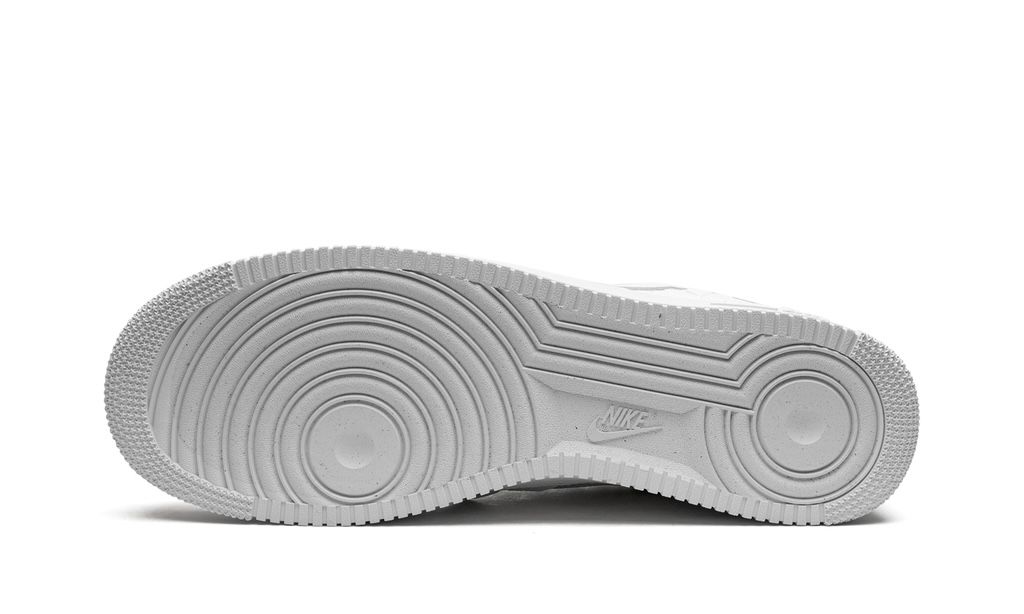 NIKE
AIR FORCE 1 LOW
"BILLIE ELLISH - TRIPLE WHITE"