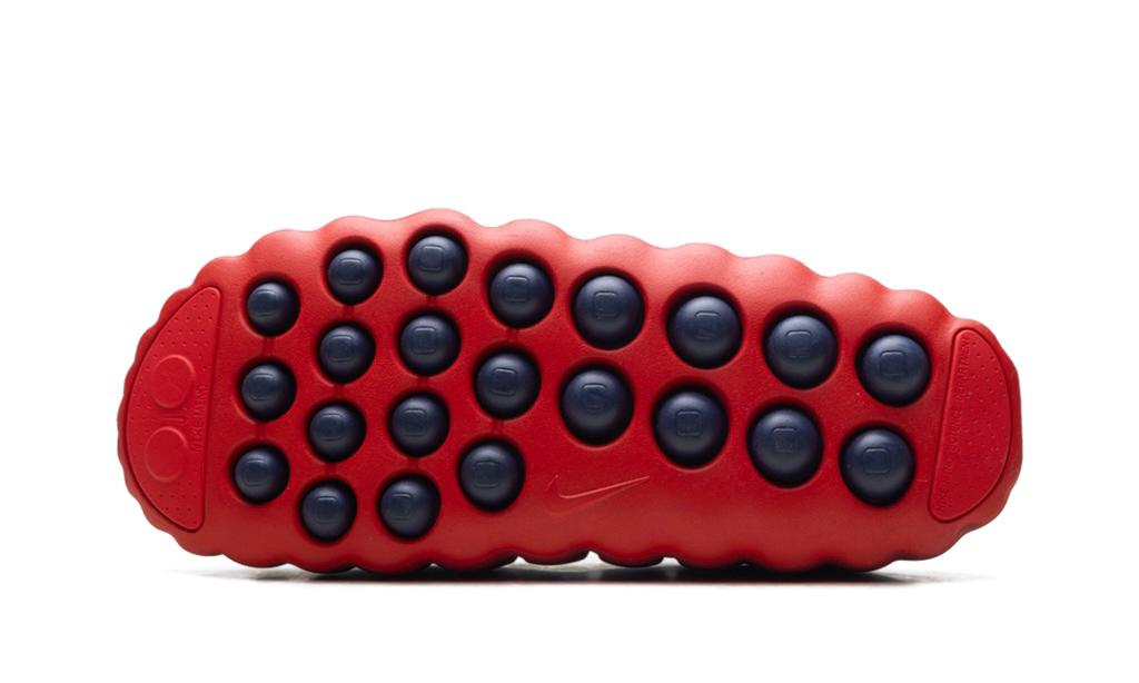 NIKE
MIND 001 SLIDE
"TEAM RED UNIVERSITY RED"