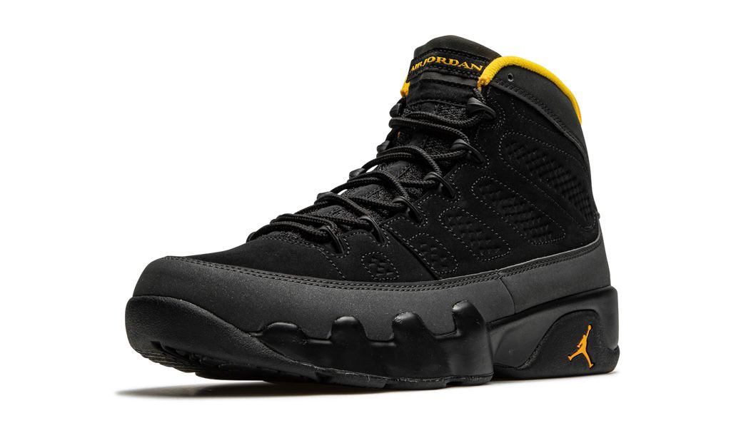 AIR JORDAN 9 RETRO
"UNIVERSITY GOLD"