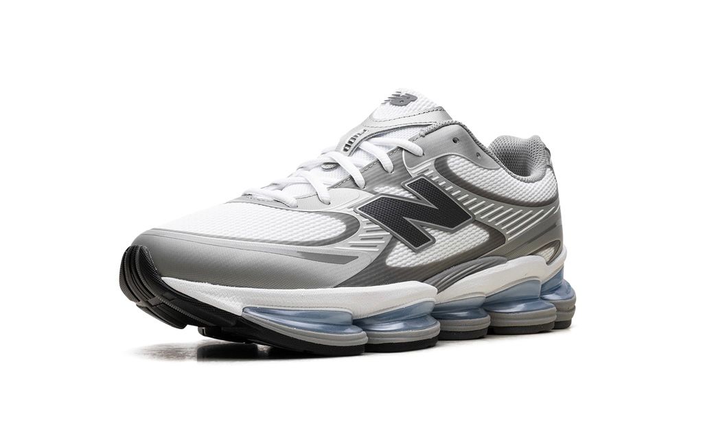 NEW BALANCE
ABZORB 2000
"WHITE / METALLIC SILVER"