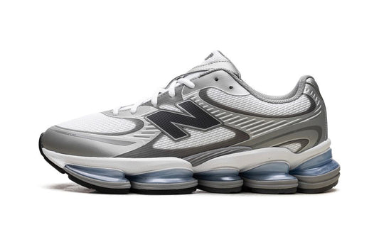 NEW BALANCE
ABZORB 2000
"WHITE / METALLIC SILVER"