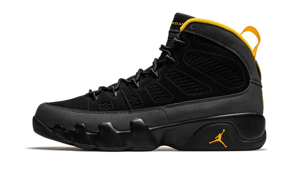 AIR JORDAN 9 RETRO
"UNIVERSITY GOLD"