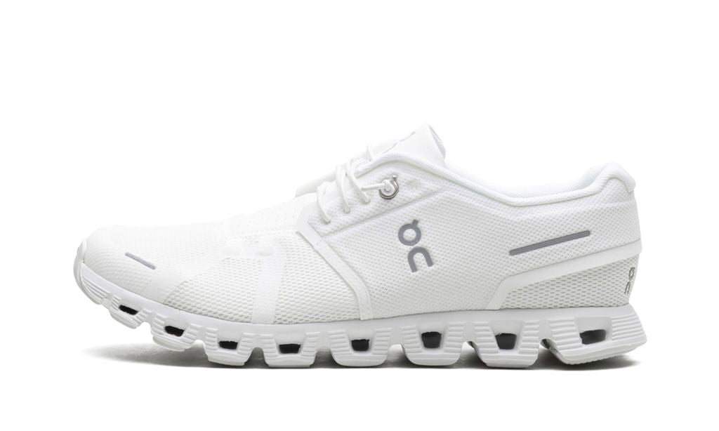 ON RUNNING
CLOUD 5
"ALL WHITE"