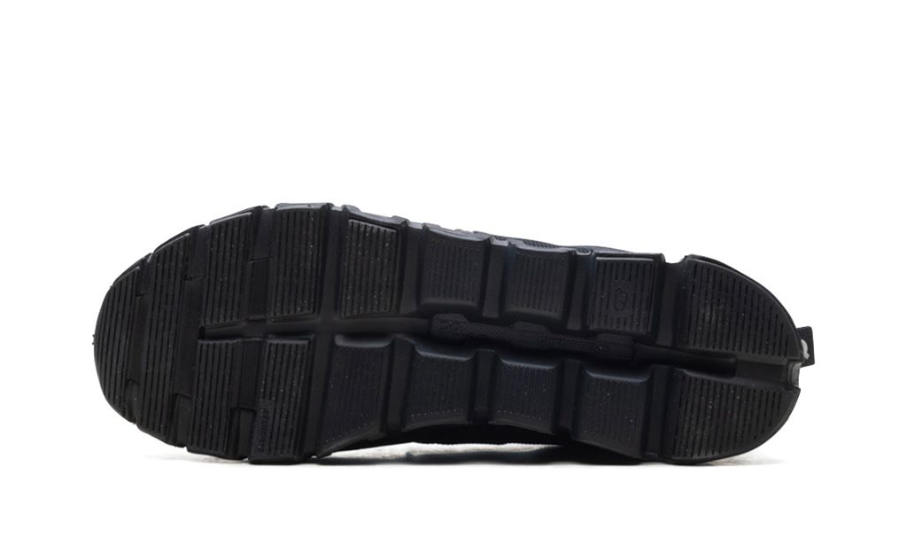 ON RUNNING
CLOUD 6 WP
"BLACK BLACK"