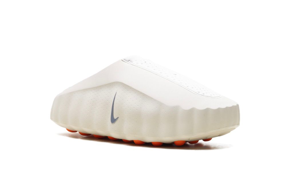 NIKE MIND 001
"LIGHT BONE"