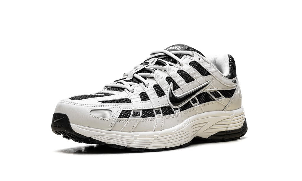 NIKE
P-6000
"SAIL PHANTOM OFF-NOIR"