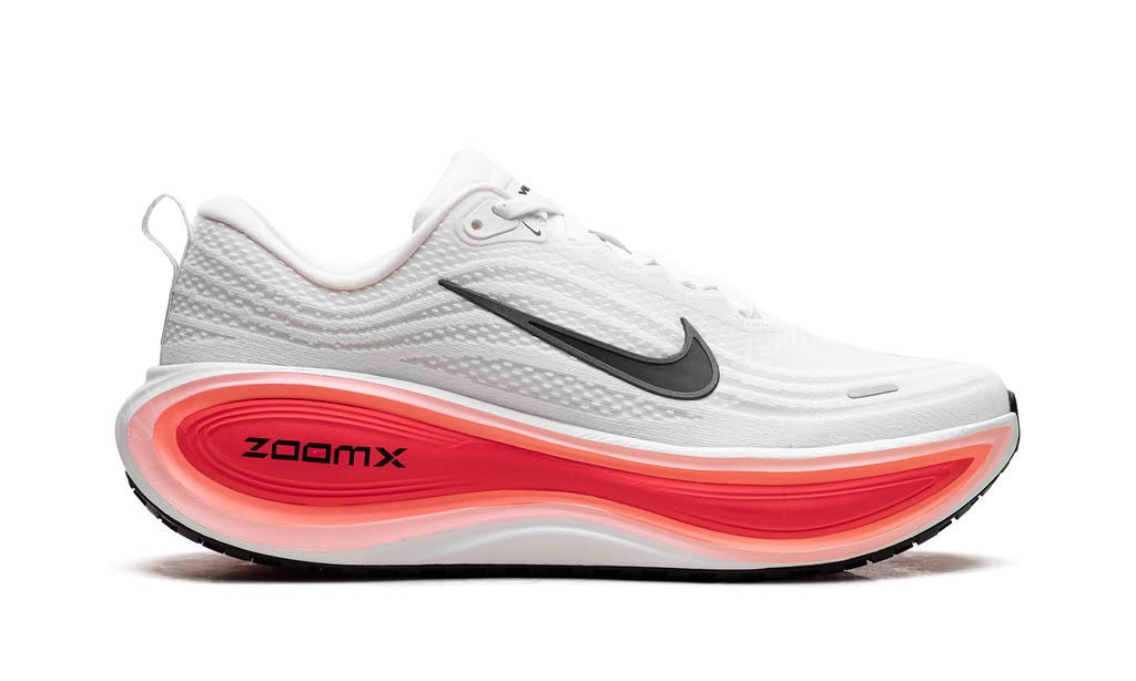 NIKE
VOMERO PLUS
"WHITE / BRIGHT CRIMSON"