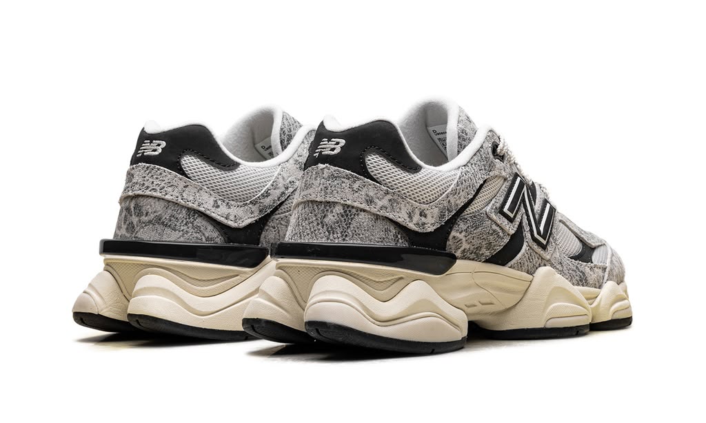 NEW BALANCE
9060
"YEAR OF THE SNAKE"