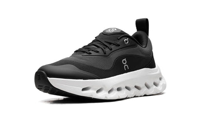 ON RUNNING
CLOUDTILT 2
"LOEWE - BLACK"