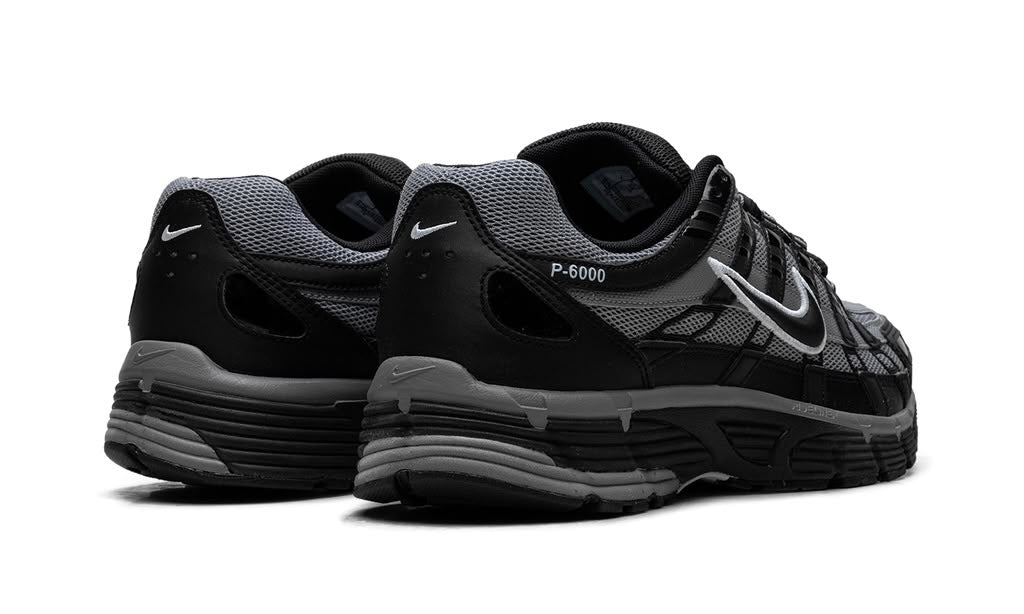 NIKE
P-6000
"BLACK COOL GREY"