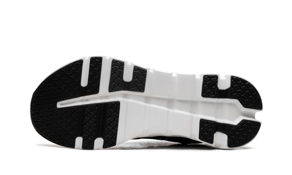 ON RUNNING
CLOUDRUNNER 2
"ECLIPSE | BLACK"